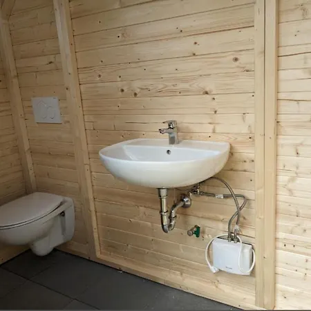 Rent A Tent, Ein Zelt In Der Inkl Wc Zur Gemeinsamen Nutzung Bechhofen (Ansbach)